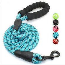 Load image into Gallery viewer, 5FT Strong Dog Leash Climbing Rope Night Reflective Threaded Pet Training Handle